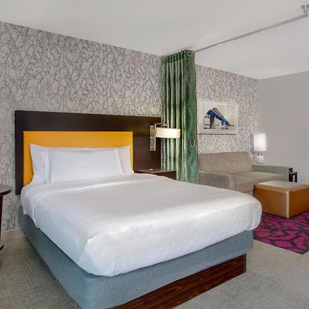 Home2 Suites By Hilton Omaha West Экстерьер фото