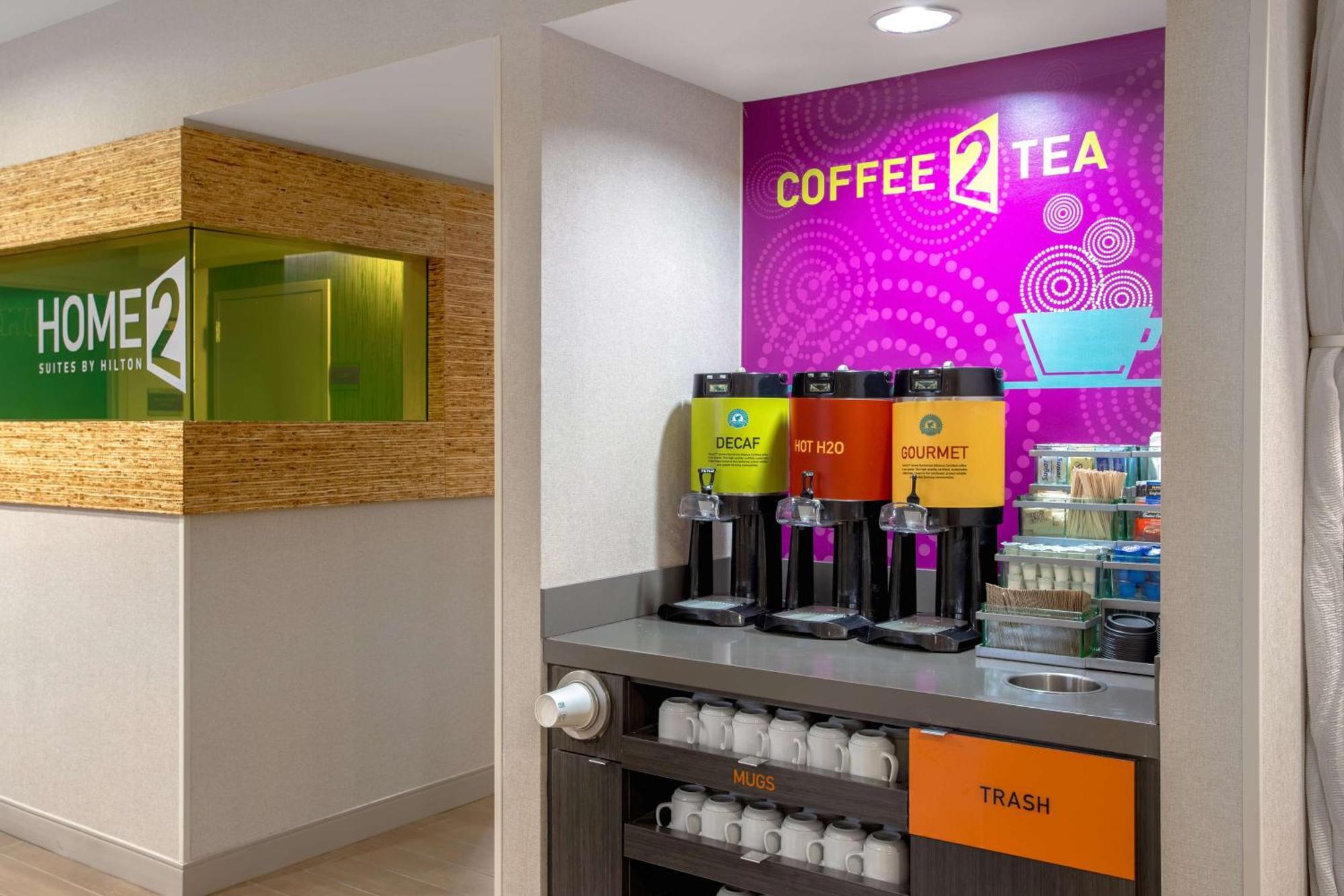 Home2 Suites By Hilton Omaha West Экстерьер фото