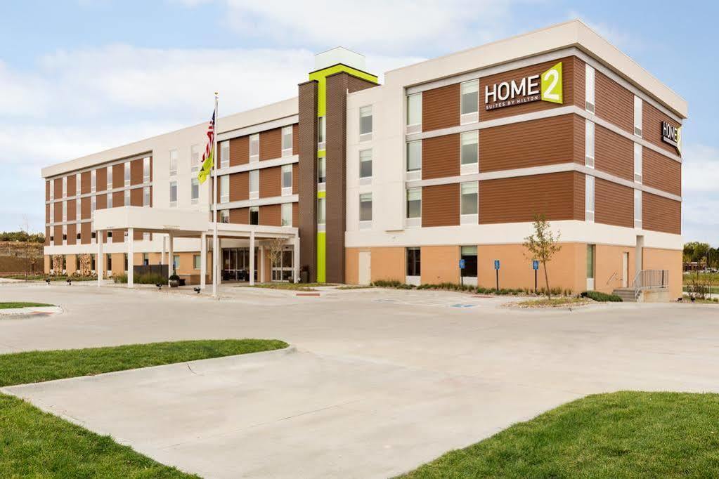 Home2 Suites By Hilton Omaha West Экстерьер фото